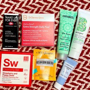 NEW!~7 pc. DELUXE BEAUTY SAMPLER~